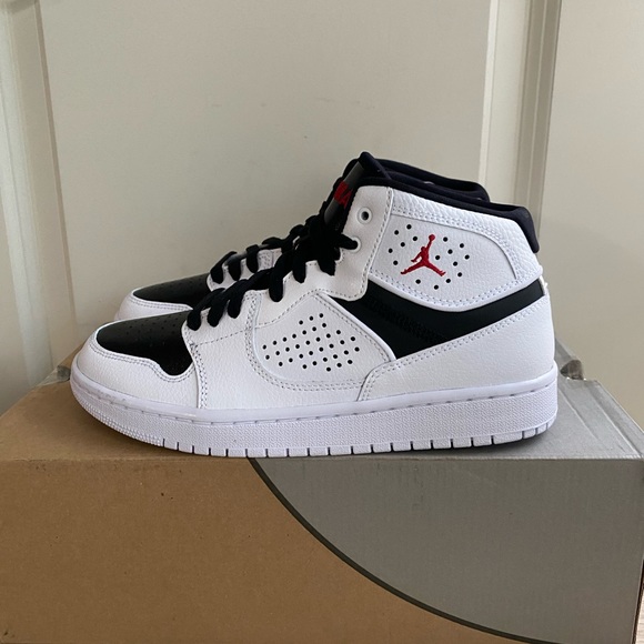 Nike Air Jordan Access White/Black/University Red Kids Sneakers- SZ 5.5, 6 - Picture 7 of 8